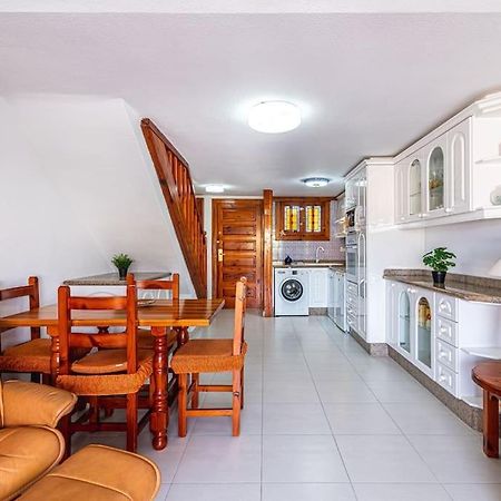 Duplex En Las Americas 3014 อาโรนา ภายนอก รูปภาพ