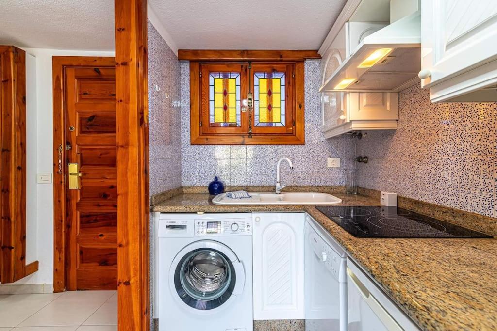 Duplex En Las Americas 3014 อาโรนา ภายนอก รูปภาพ