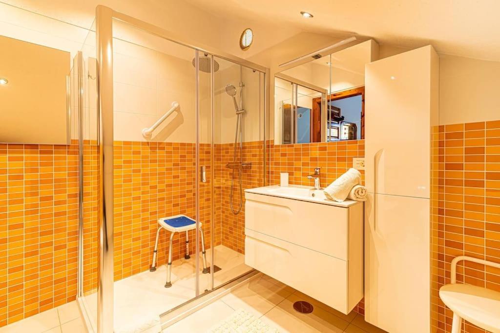 Duplex En Las Americas 3014 อาโรนา ภายนอก รูปภาพ