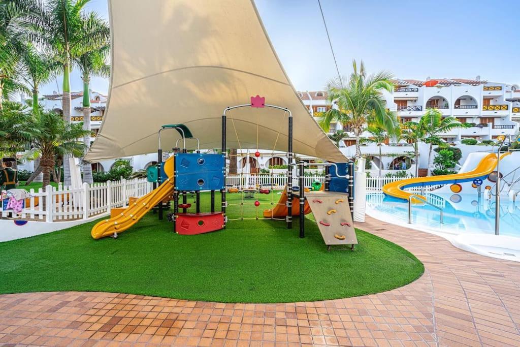 Duplex En Las Americas 3014 อาโรนา ภายนอก รูปภาพ