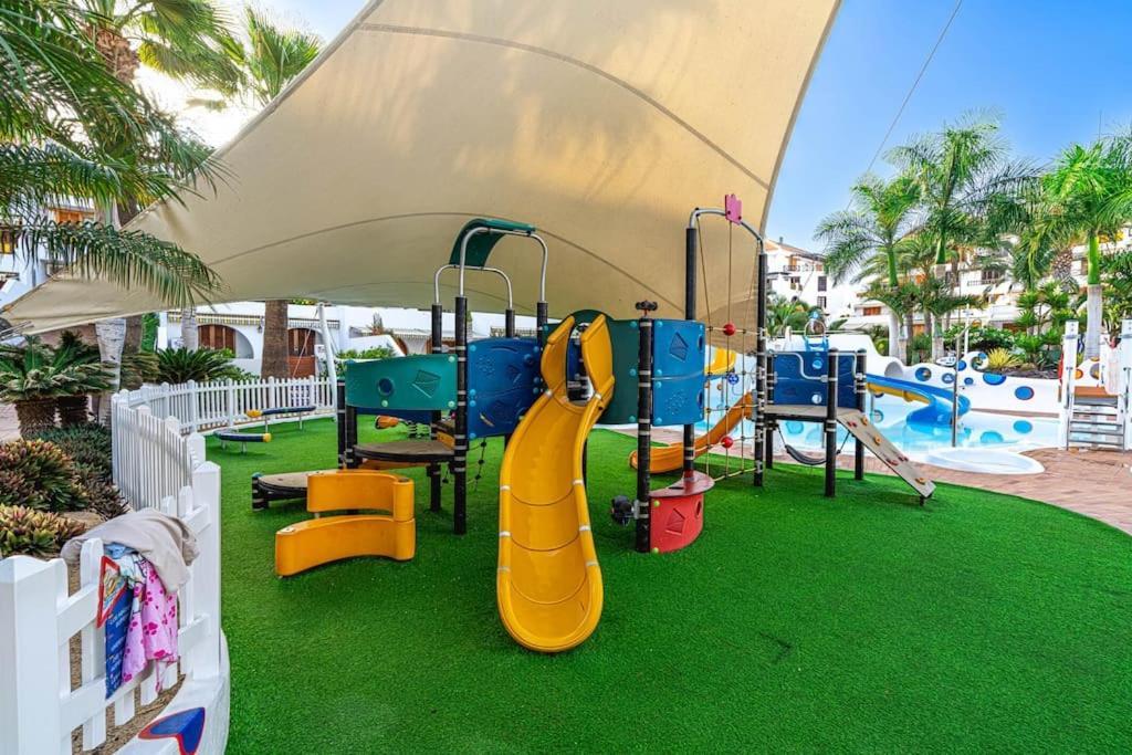 Duplex En Las Americas 3014 อาโรนา ภายนอก รูปภาพ