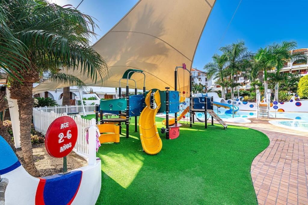 Duplex En Las Americas 3014 อาโรนา ภายนอก รูปภาพ