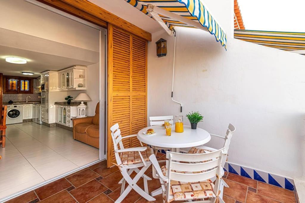Duplex En Las Americas 3014 อาโรนา ภายนอก รูปภาพ