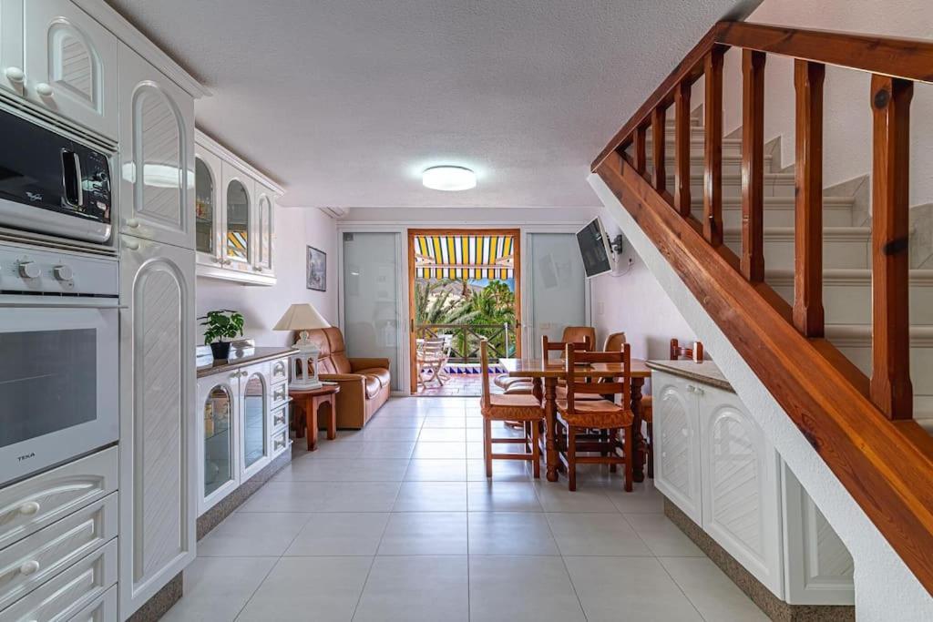 Duplex En Las Americas 3014 อาโรนา ภายนอก รูปภาพ